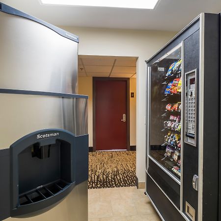 Red Roof Inn Plus+ Houston - Energy Corridor Eksteriør billede