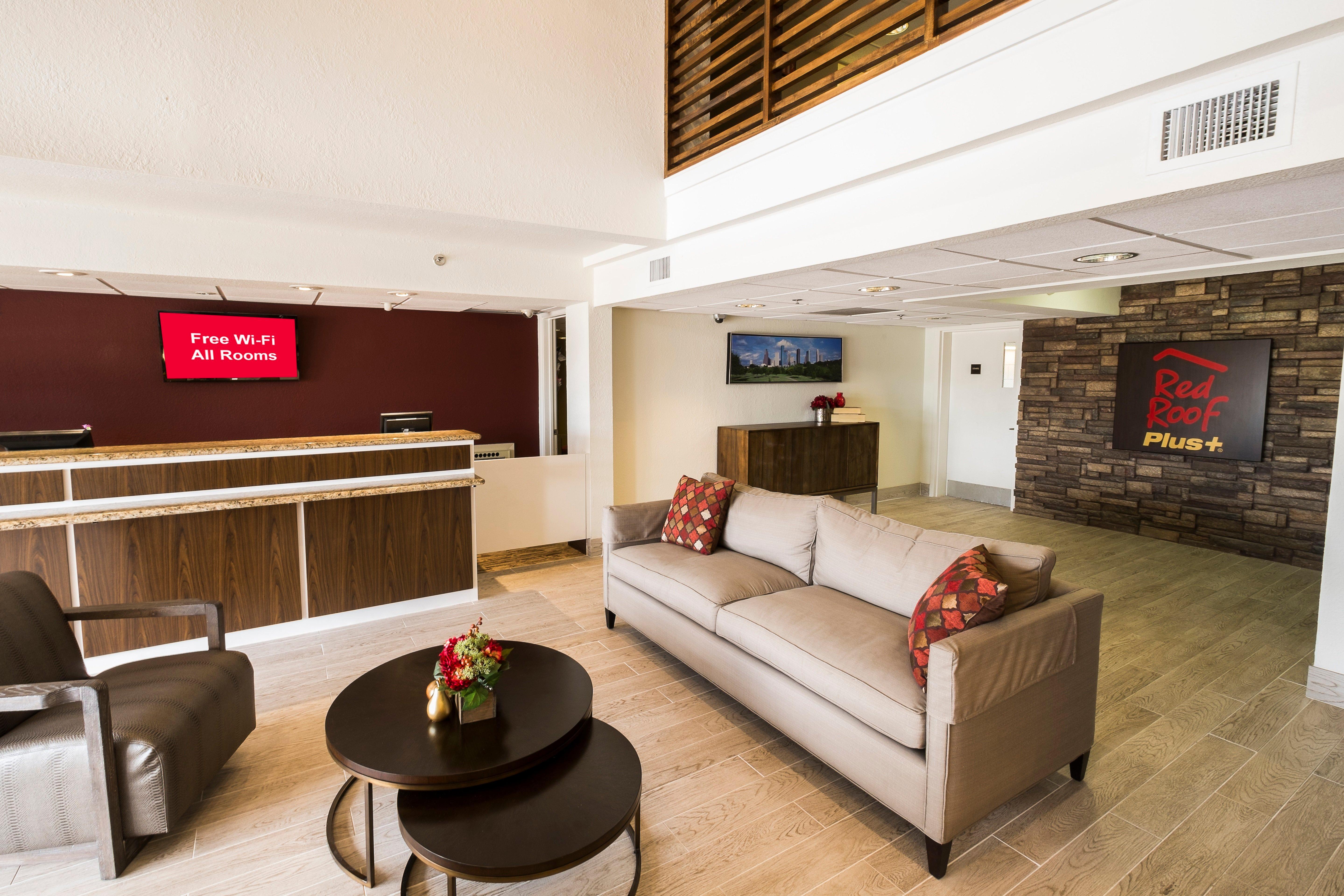 Red Roof Inn Plus+ Houston - Energy Corridor Eksteriør billede