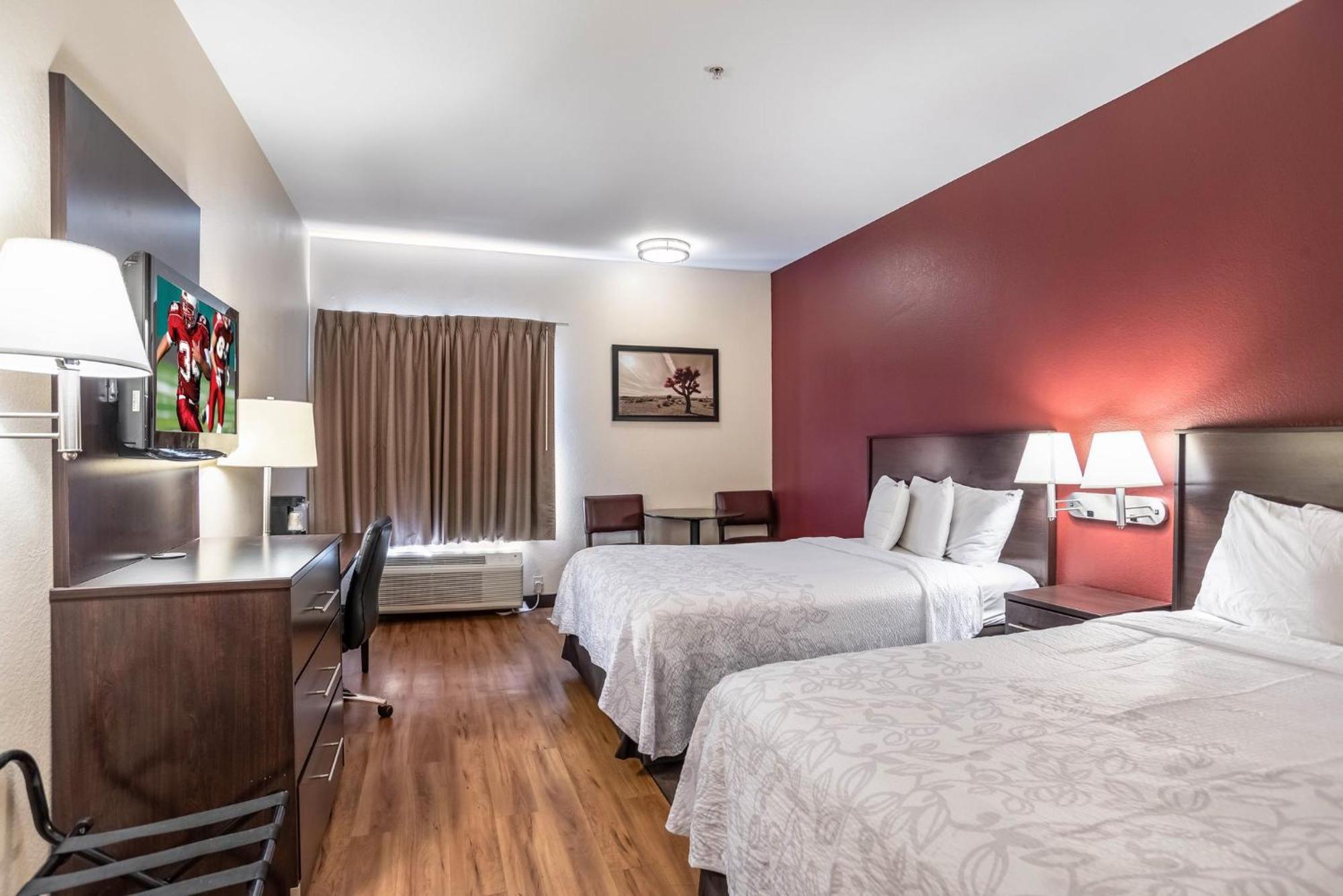 Red Roof Inn Plus+ Houston - Energy Corridor Eksteriør billede