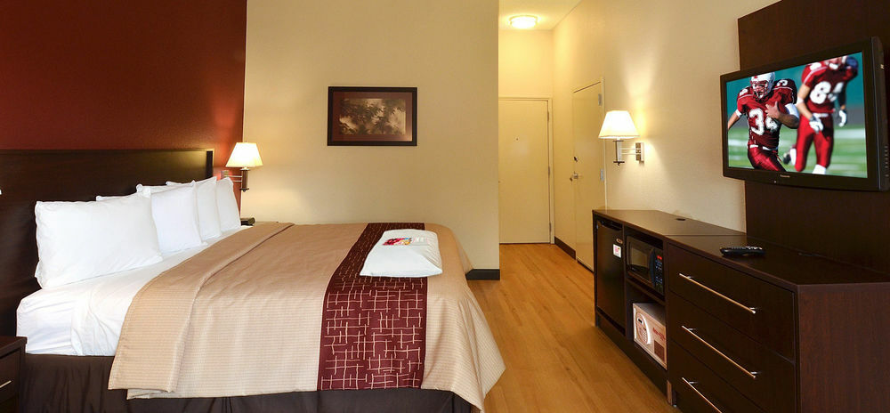 Red Roof Inn Plus+ Houston - Energy Corridor Eksteriør billede