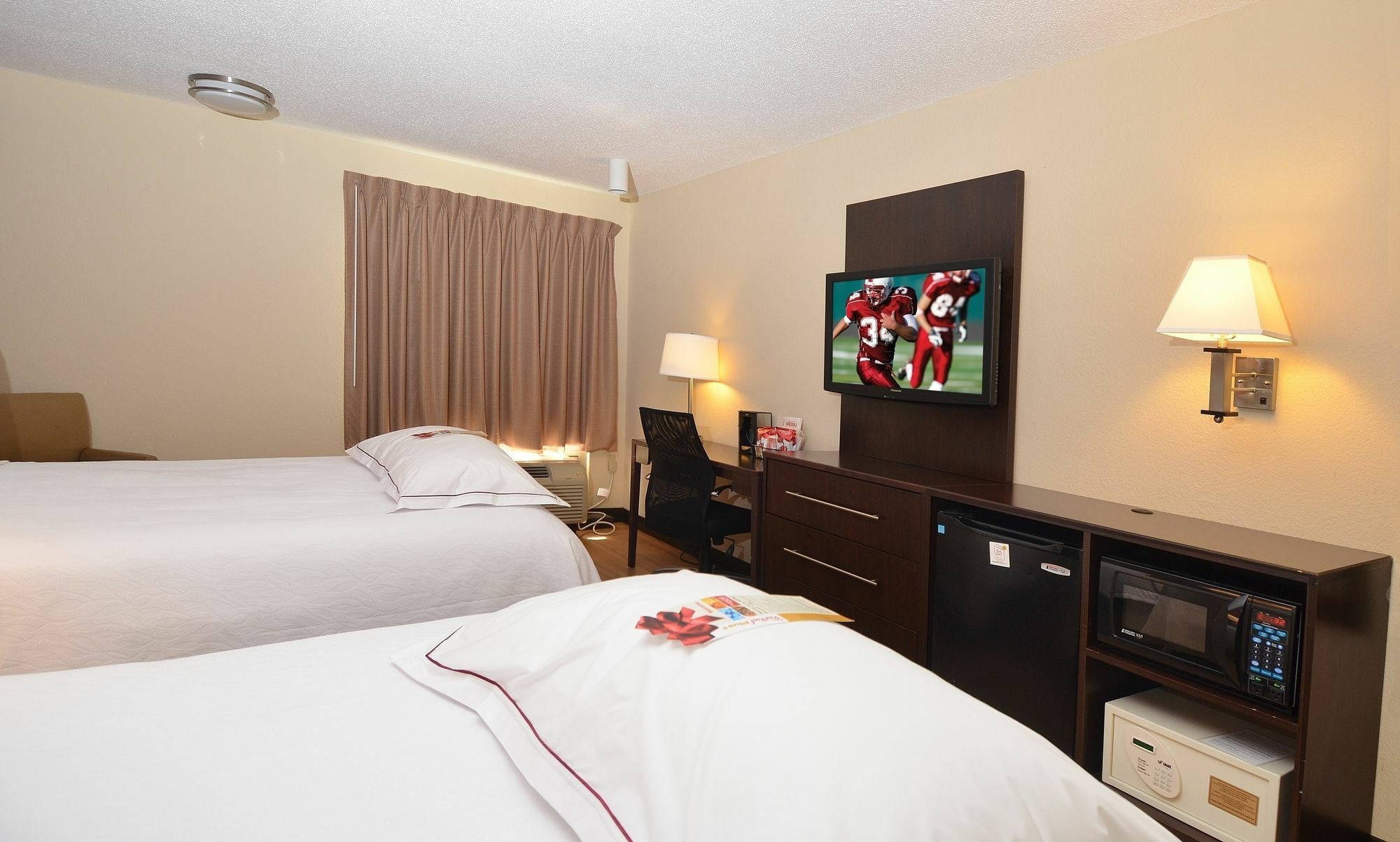 Red Roof Inn Plus+ Houston - Energy Corridor Eksteriør billede